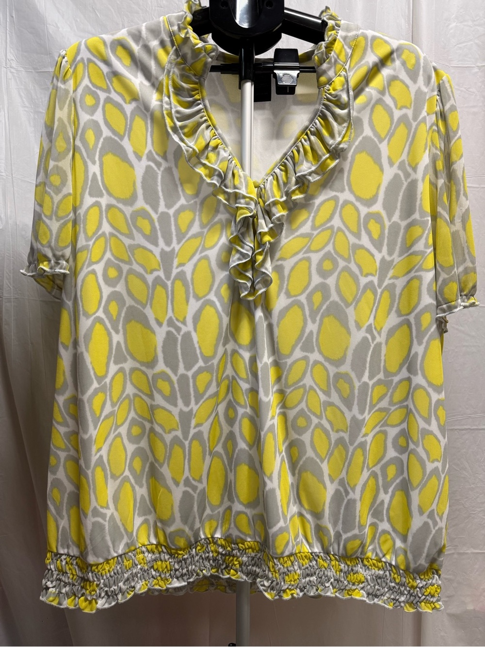 INC International Concepts 3X Yellow Gray Print Blouse Ruffle Neck Plus Size